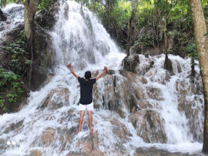 2542 banti falls 300x225