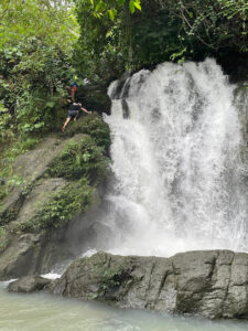 2544 gayusan waterfalls 225x300