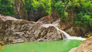 2560 bayokbok falls 300x169