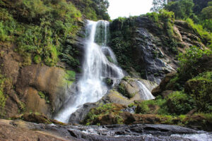 2610 badi falls 300x200