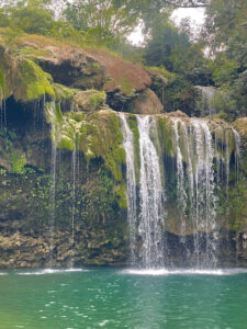 2653 bolinao falls 2 225x300