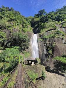 2657 bridal veil falls 225x300