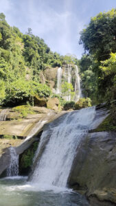 2687 loslosi falls 169x300