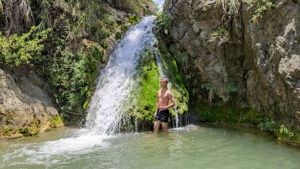 2737 blue lagoon 300x169