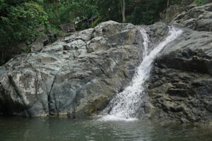 2836 nagpana falls 300x200