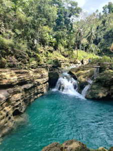 2860 cancalanog falls 225x300