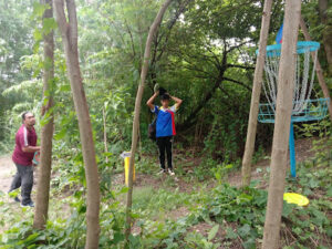 3044 nayong pilipino disc golf course 300x225
