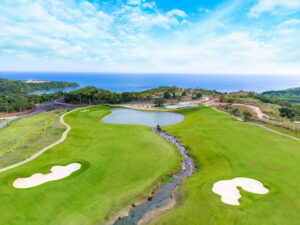 3152 camaya golf 300x225