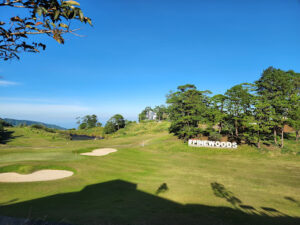 3185 pinewoods golf and country club 300x225