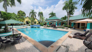 3315 club angeles resort 300x169