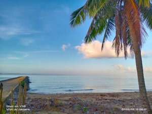 3520 paninirongan beach 300x225