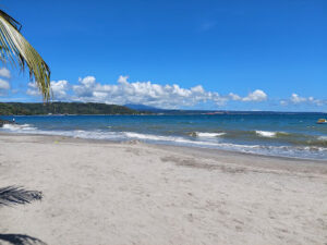 3697 baloy beach 300x225