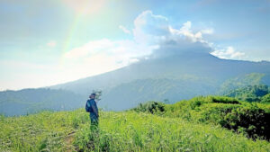 3787 kafok peak 300x169