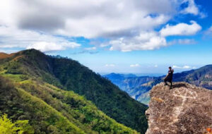 3857 gungal rock outcrop 300x190