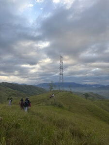 3969 rolling hills view point 225x300