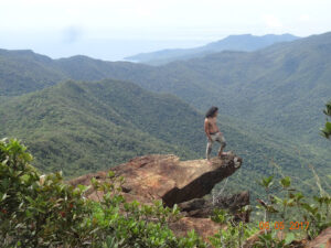 4000 thumb peak 300x225