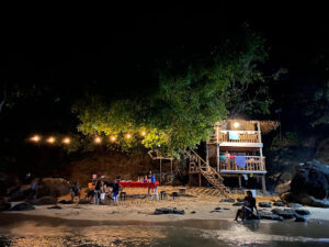 4104 bato buri beach 300x225