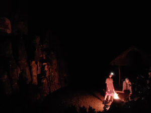 4201 ahonda caves rock formations and jungle adventure 300x225