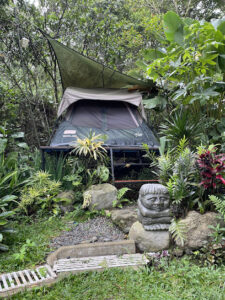 4253 red door cottage camp 225x300