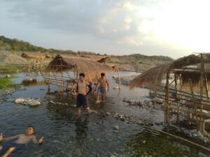 4298 binday dam 300x225