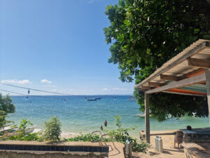 4657 e z diving center 300x225