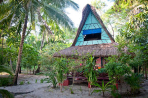 4759 pandan island dive resort 300x199