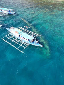 4768 skylodge dive shop 225x300