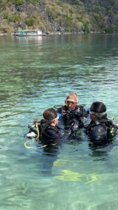 4782 aquahabitat divesafari tour coron 169x300
