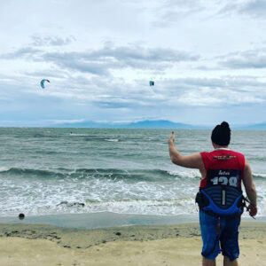 4851 kitesurfing guimaras 300x300