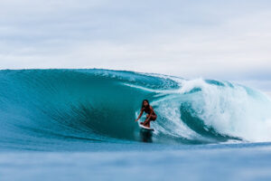 4867 ulap surf 300x200