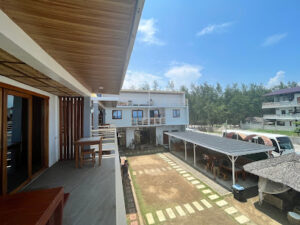 4976 zambali shore 300x225