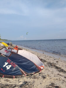 5088 kitesurfing club 8211 whatsapp 225x300