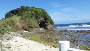 5116 bantay abot cave 300x169