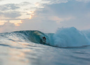 5214 kelvin surf guru north 300x216