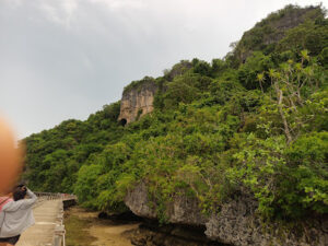 5241 national museum tabon cave complex and lipuun point 300x225