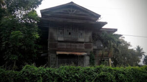 5263 hofilena ancestral house 300x169