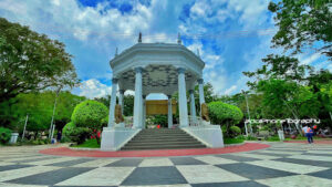 5426 bacolod public plaza 300x169