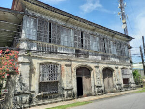 5466 balay ni tana dicang 300x225