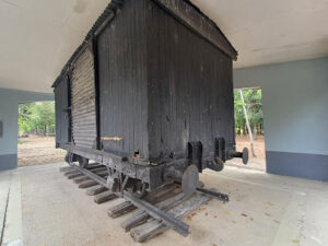 5498 historic bataan boxcar 300x225